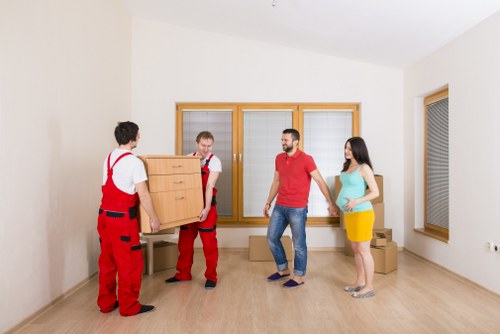 Choosing the right truck size for removal truck hire in Putney
