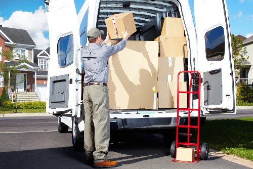 Removal van and access planning for a Putney street move